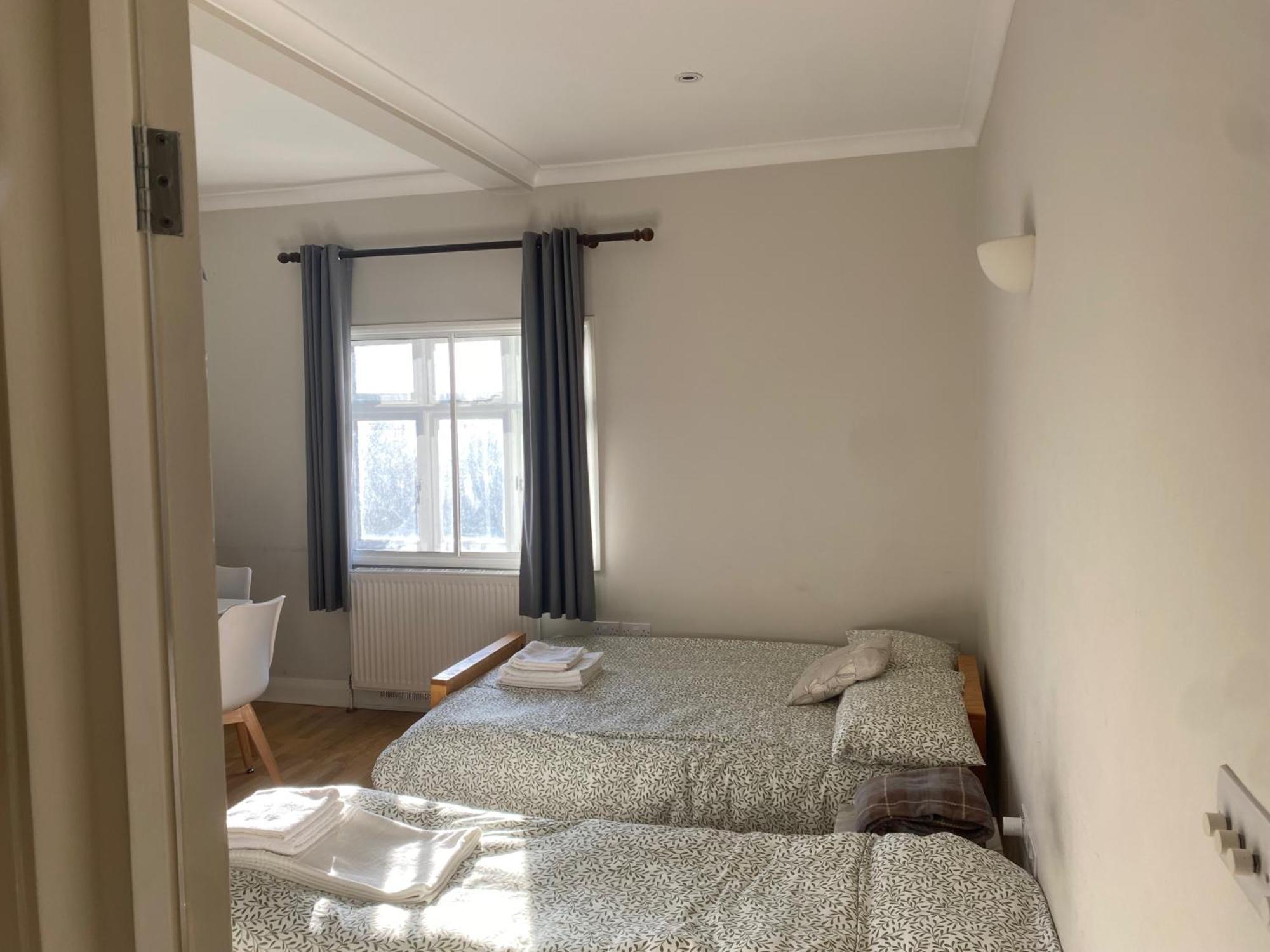 דירות לונדון Victorian Building - Sleeps 5 - Pet Friendly מראה חיצוני תמונה